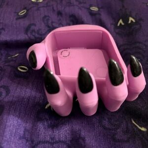 Pink and Black Claw-Shaped Phone Holder
